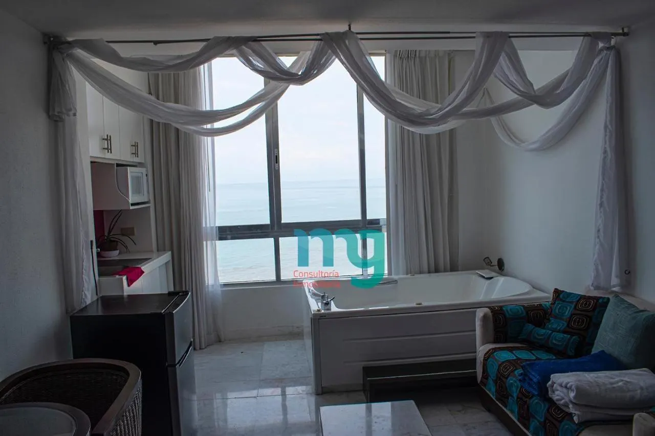 Condo Crown Park Royal Mazatlan