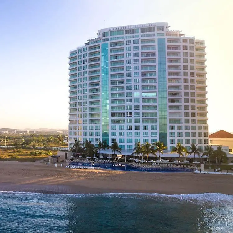 Condo Crown Park Royal Mazatlan